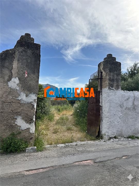 terreno edificabile in vendita ad Edolo in zona Vico
