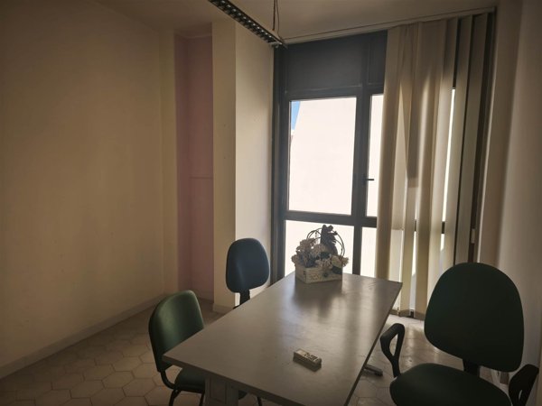 ufficio in vendita ad Edolo in zona Vico