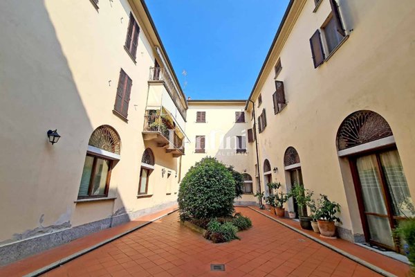 appartamento in vendita ad Edolo in zona Vico