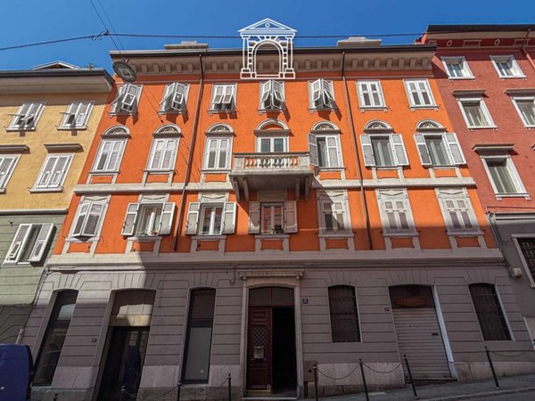 appartamento in vendita ad Edolo in zona Vico