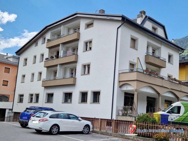 appartamento in vendita ad Edolo in zona Mù