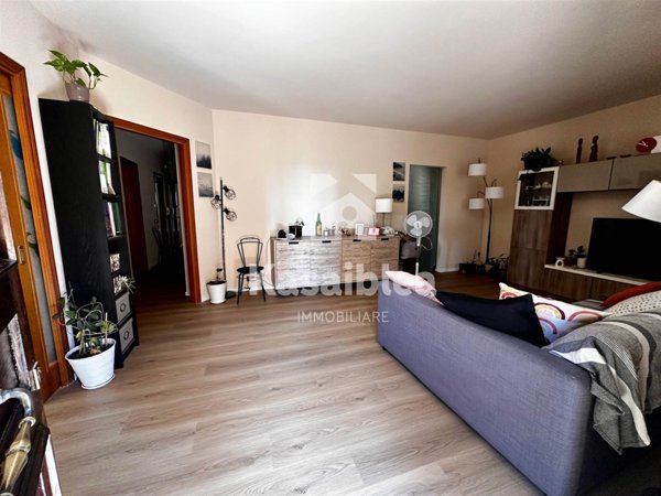 appartamento in vendita ad Edolo in zona Vico