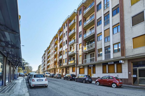 appartamento in vendita ad Edolo in zona Vico