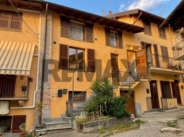 appartamento in vendita ad Edolo in zona Vico