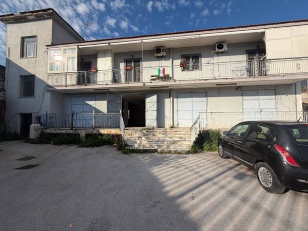 appartamento in vendita ad Edolo in zona Vico