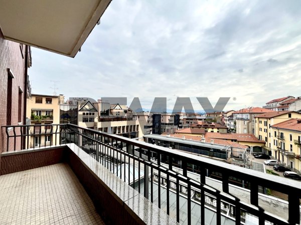 appartamento in vendita ad Edolo in zona Vico