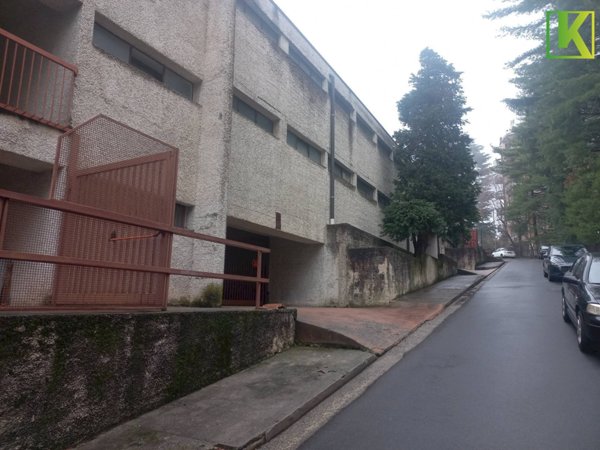 box auto in vendita ad Edolo in zona Vico
