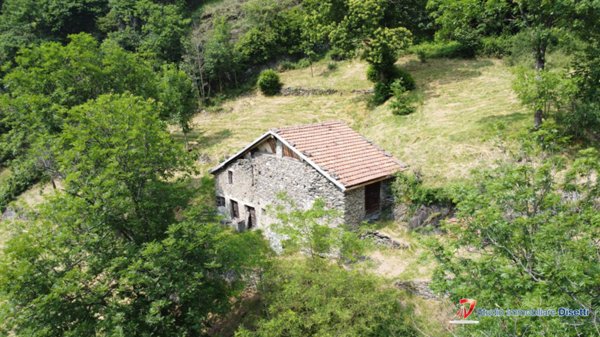 casa indipendente in vendita ad Edolo in zona Cortenedolo