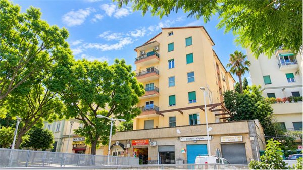 appartamento in vendita ad Edolo in zona Vico