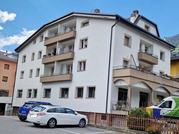 appartamento in vendita ad Edolo in zona Mù