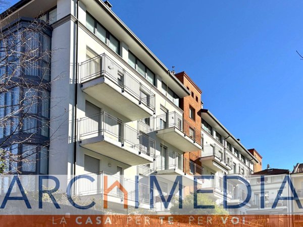 appartamento in vendita ad Edolo in zona Vico