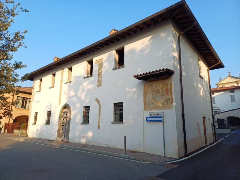 intera palazzina in vendita ad Erbusco