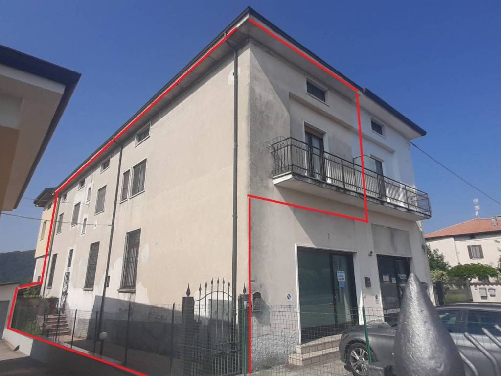 casa indipendente in vendita ad Erbusco in zona Pedergnano