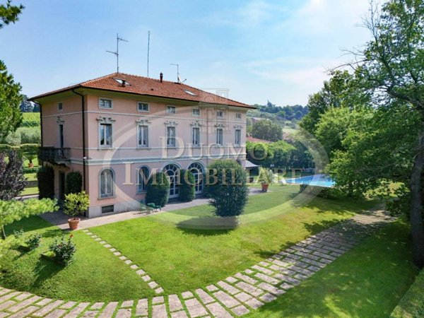 villa in vendita ad Erbusco in zona Villa