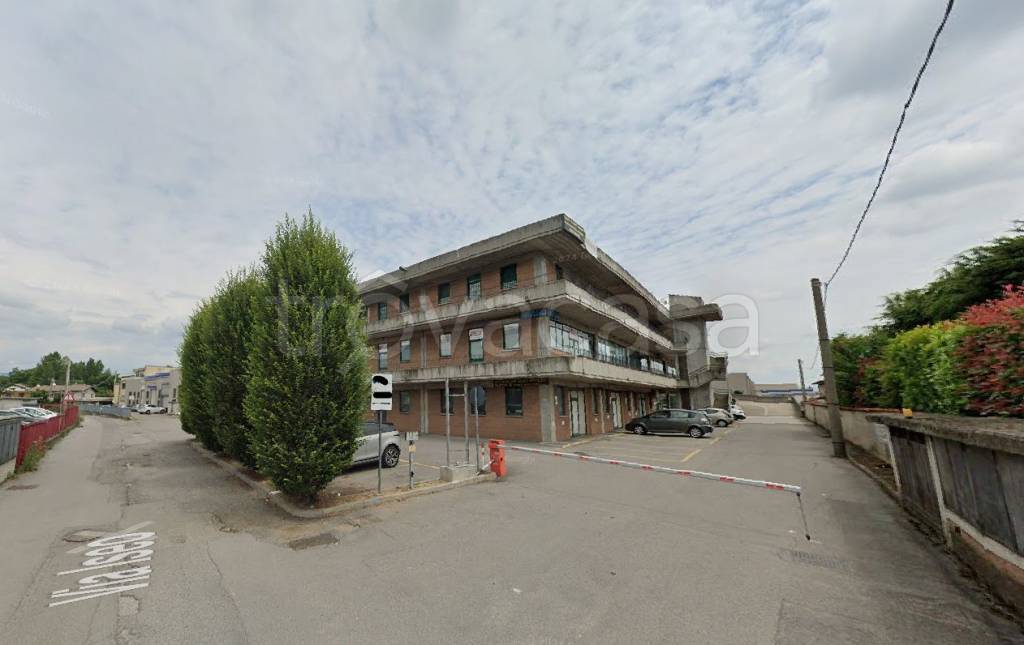 negozio in vendita ad Erbusco