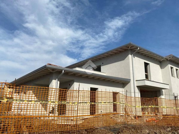 appartamento in vendita ad Erbusco in zona Zocco