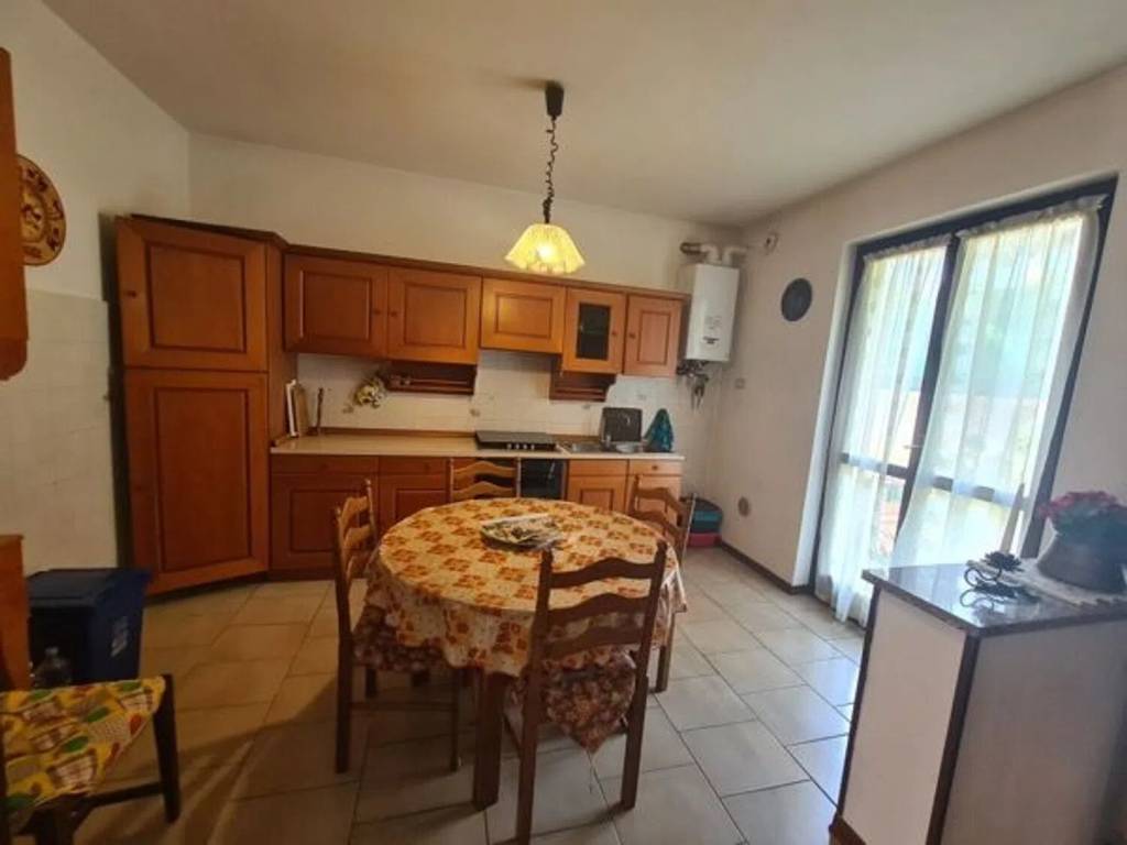 casa indipendente in vendita ad Erbusco in zona Villa