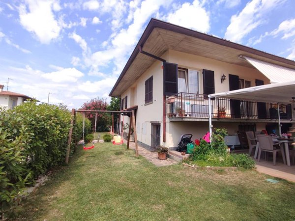 casa indipendente in vendita ad Erbusco in zona Zocco