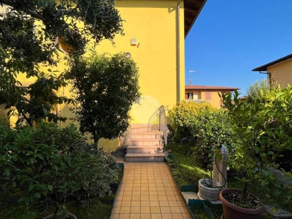 appartamento in vendita ad Erbusco in zona Zocco