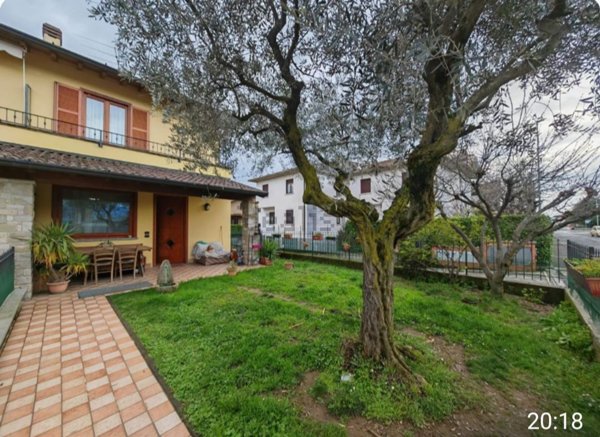 casa indipendente in vendita ad Erbusco in zona Zocco