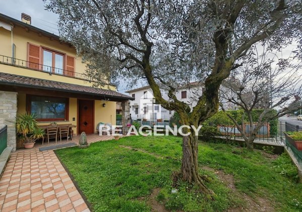 casa indipendente in vendita ad Erbusco in zona Zocco