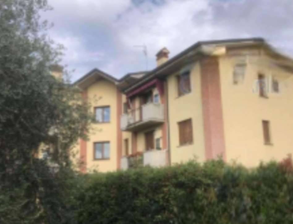 appartamento in vendita ad Erbusco in zona Pedergnano