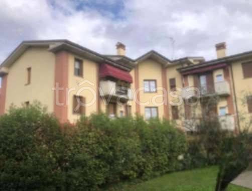 appartamento in vendita ad Erbusco in zona Pedergnano