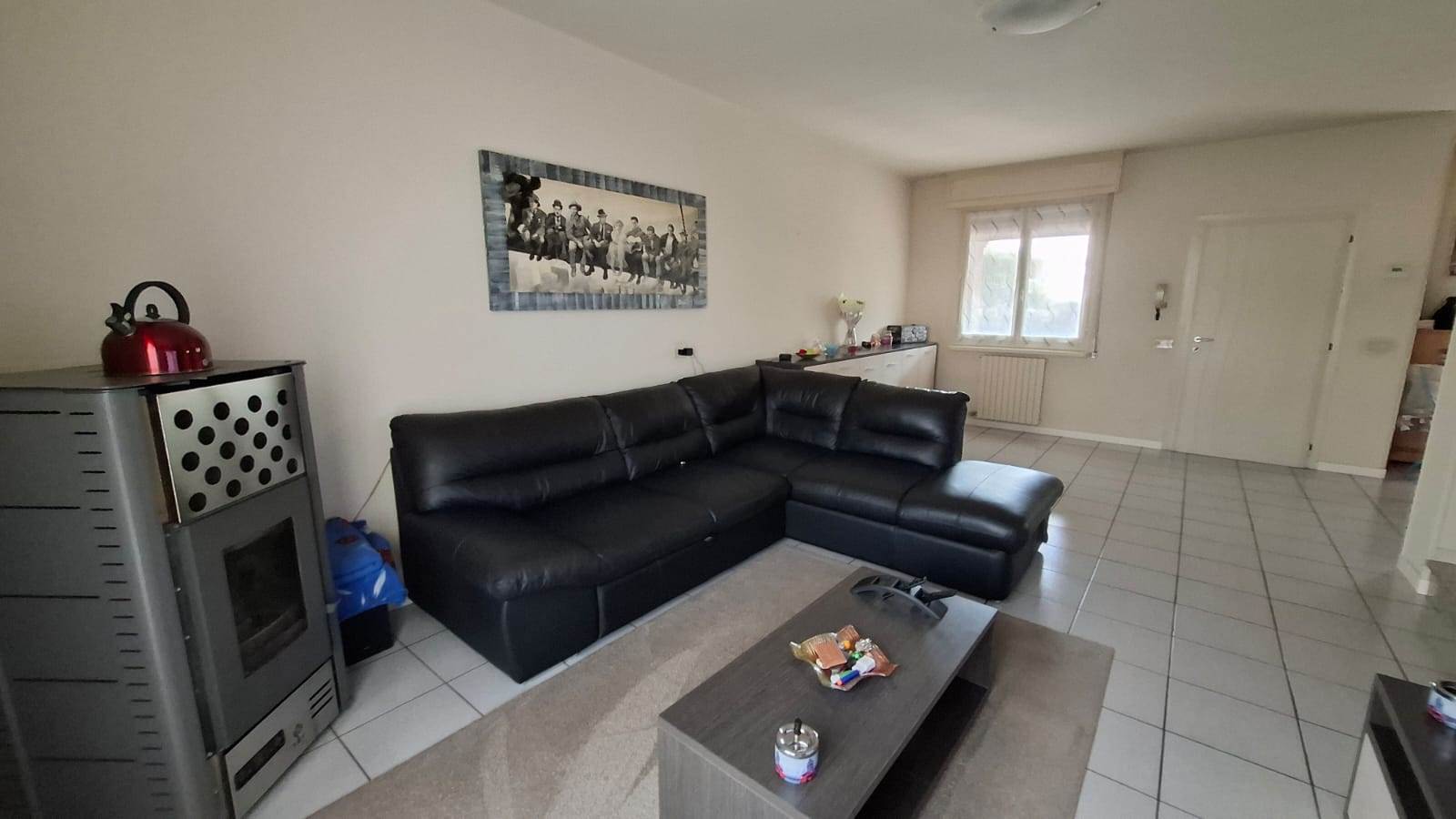 casa indipendente in vendita ad Erbusco in zona Villa