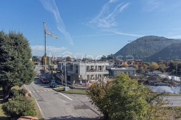 appartamento in vendita ad Erbusco in zona Zocco