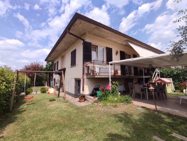 casa indipendente in vendita ad Erbusco in zona Zocco