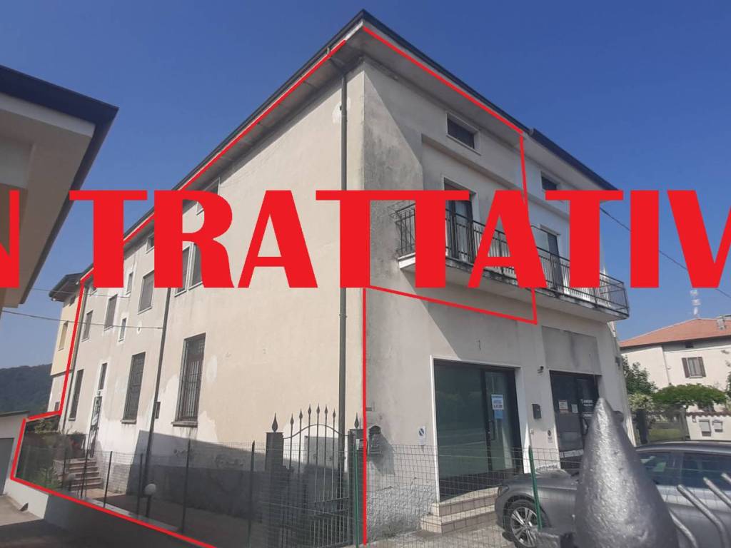 casa indipendente in vendita ad Erbusco in zona Villa