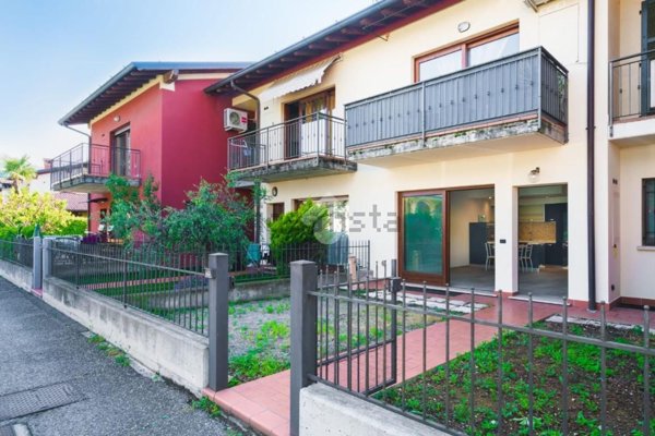 appartamento in vendita ad Erbusco in zona Zocco