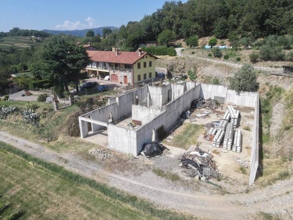 casa indipendente in vendita ad Erbusco in zona Villa