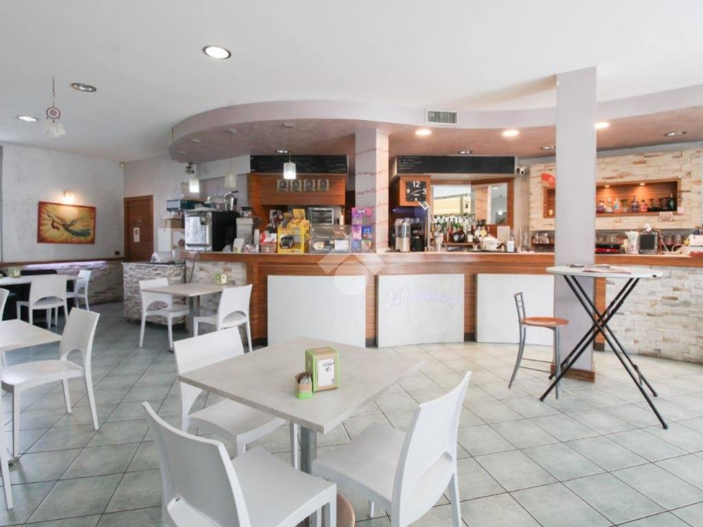 negozio in vendita ad Erbusco