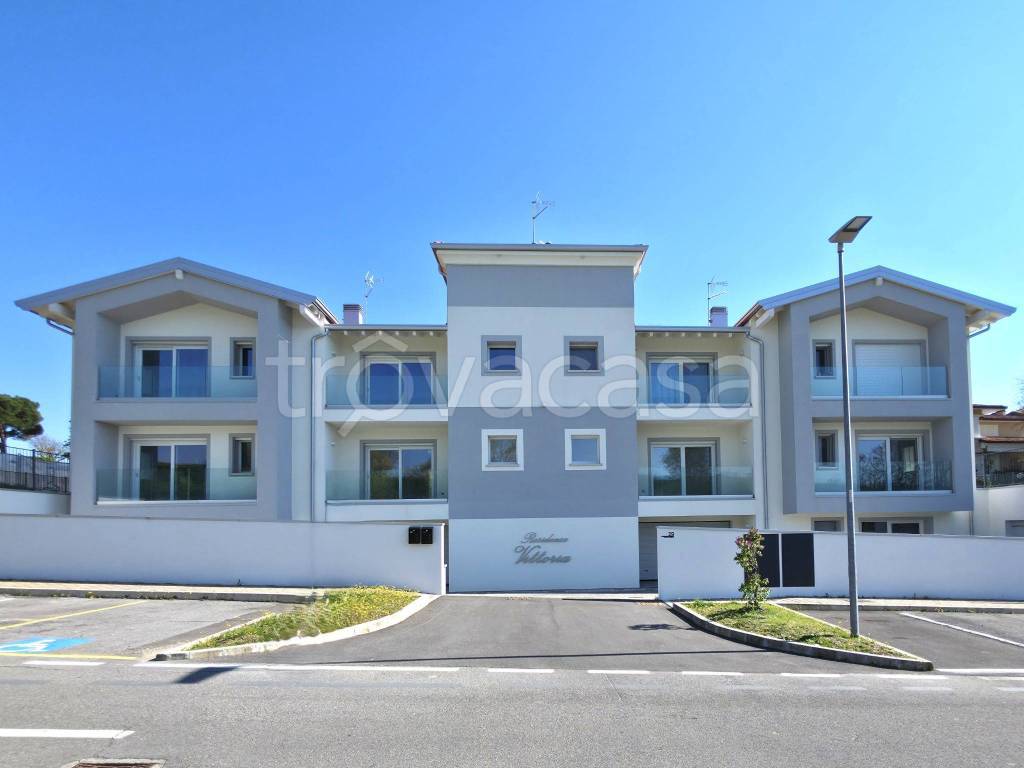 casa indipendente in vendita ad Erbusco in zona Villa