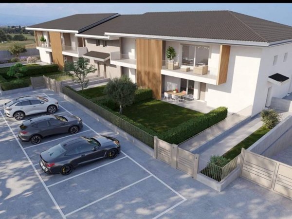 appartamento in vendita ad Erbusco in zona Zocco