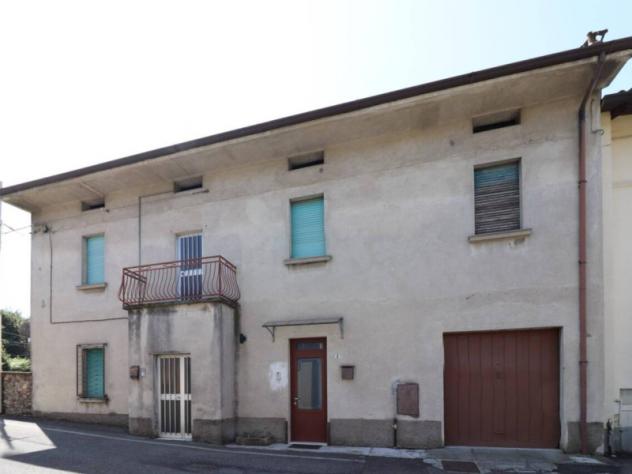 casa indipendente in vendita ad Erbusco in zona Villa