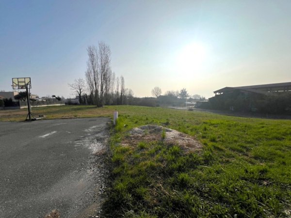 casa indipendente in vendita ad Erbusco in zona Villa