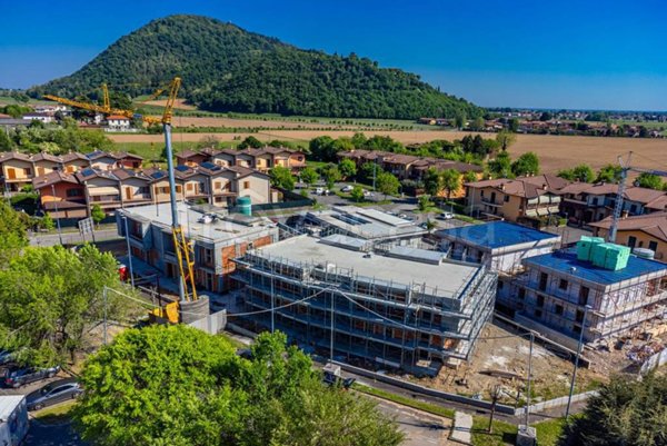appartamento in vendita ad Erbusco in zona Villa