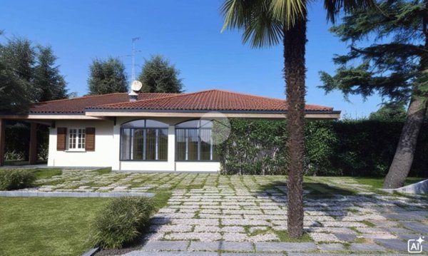 casa indipendente in vendita ad Erbusco in zona Villa
