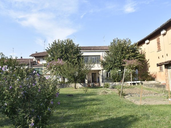 casale in vendita ad Erbusco in zona Villa