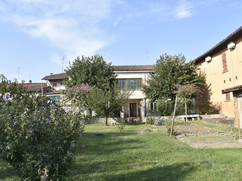 casa indipendente in vendita ad Erbusco in zona Villa
