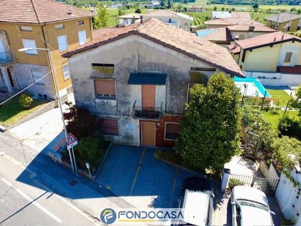 casa indipendente in vendita ad Erbusco