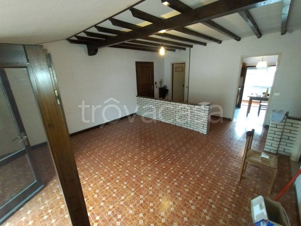 appartamento in vendita ad Esine