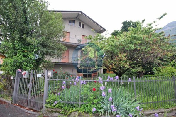 appartamento in vendita ad Esine