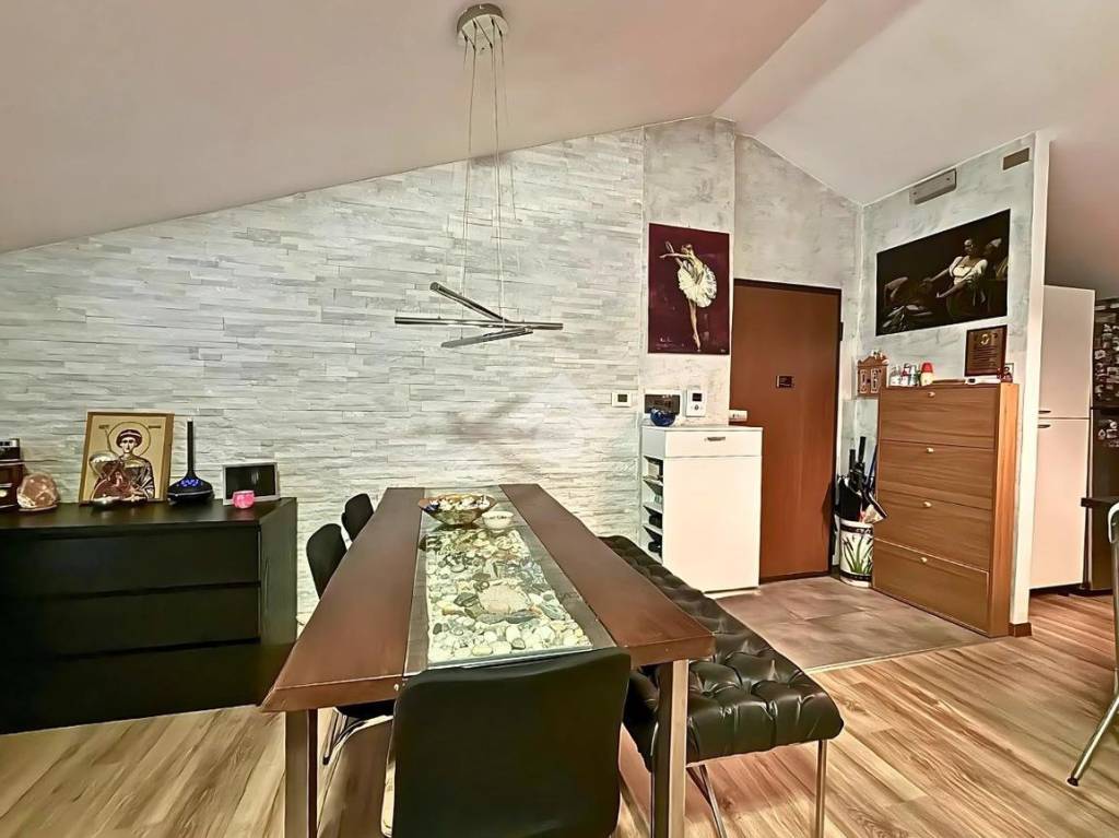 appartamento in vendita ad Esine