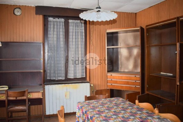 casa semindipendente in vendita ad Esine in zona Sacca