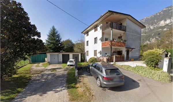appartamento in vendita ad Esine
