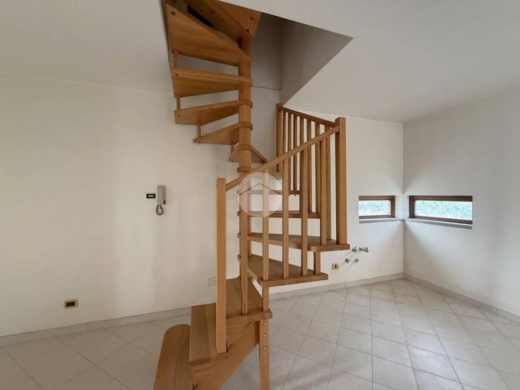 casa indipendente in vendita ad Esine in zona Plemo