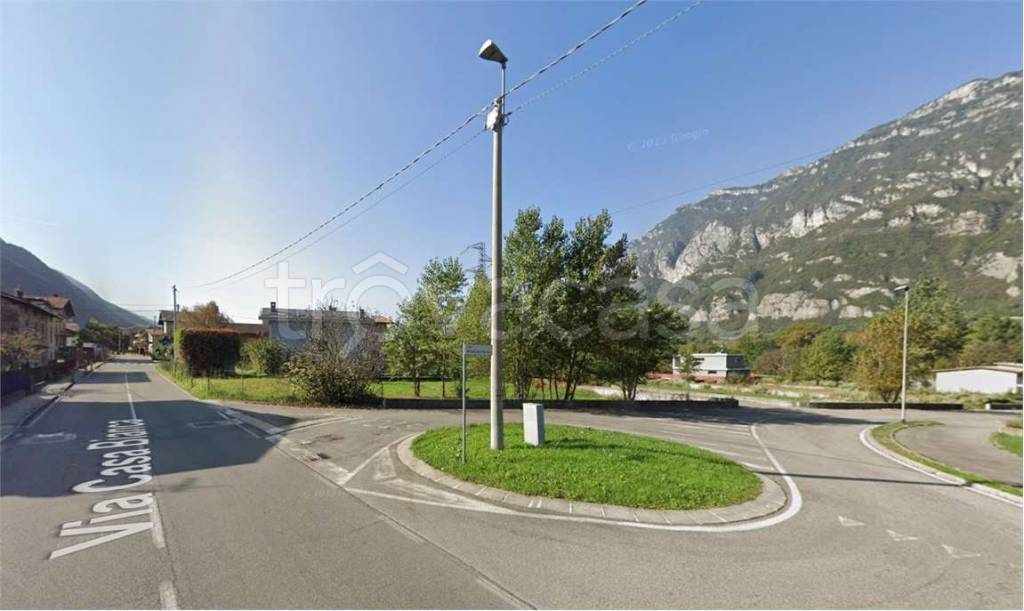 terreno edificabile in vendita ad Esine in zona Sacca
